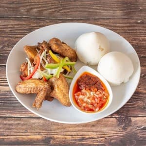 Akpan + Poulet local
